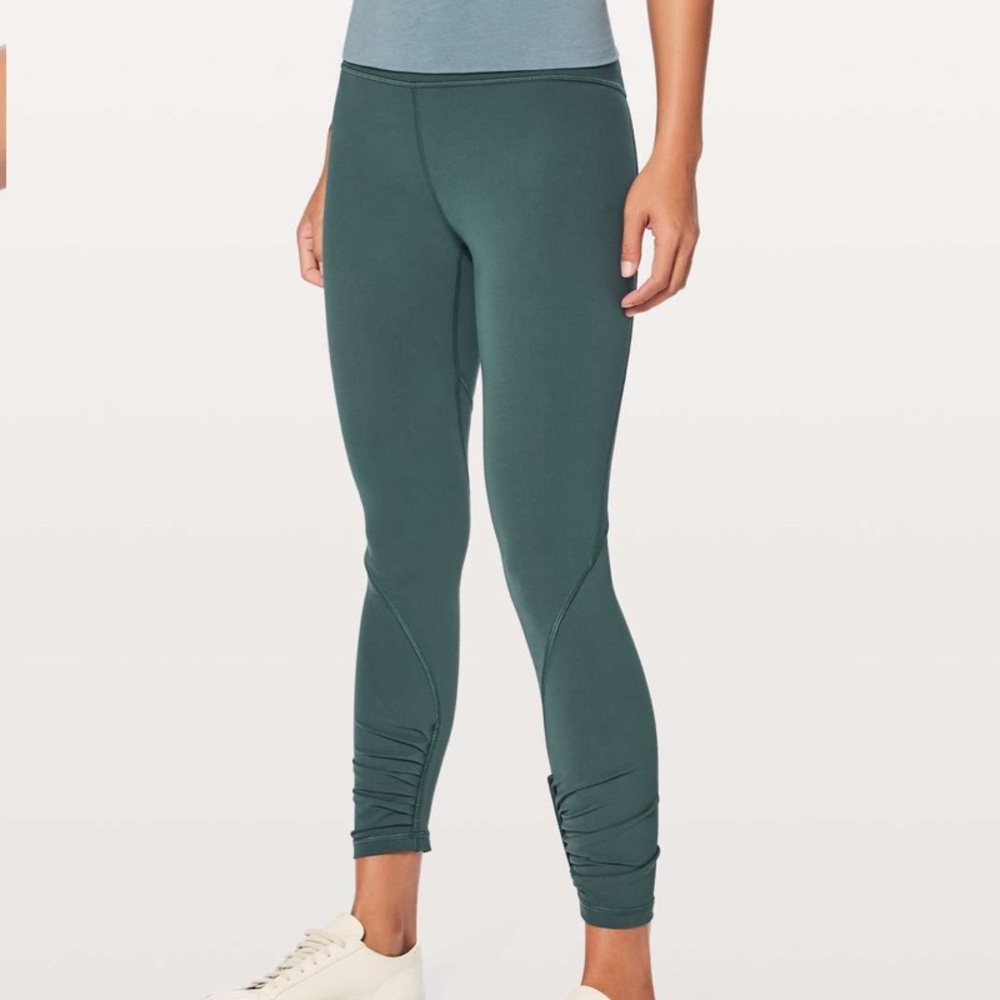 Lululemon Play Off the Pleats Tight